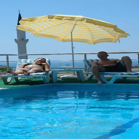 Ergun Hotell 3*